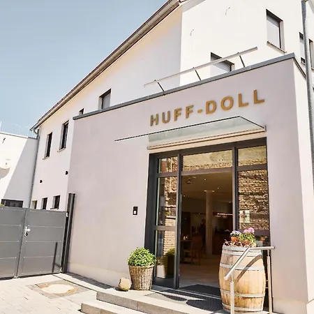 Im Weingut Huff-doll Appartement