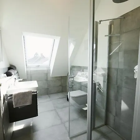 Im Weingut Huff-doll