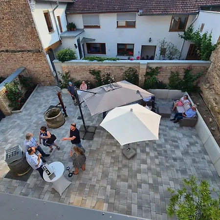 公寓 Im Weingut Huff-doll