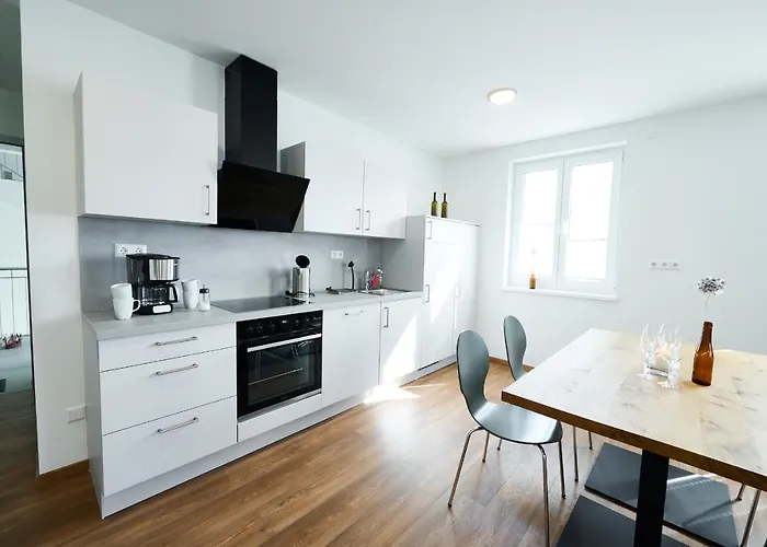 Im Weingut Huff-doll